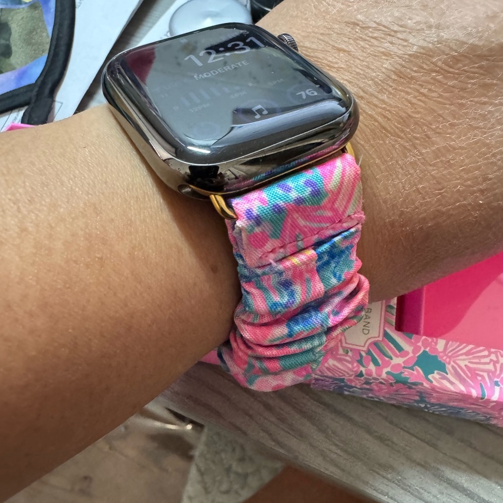Lilly Pulitzer Floral Scrunchie Apple Watch Band